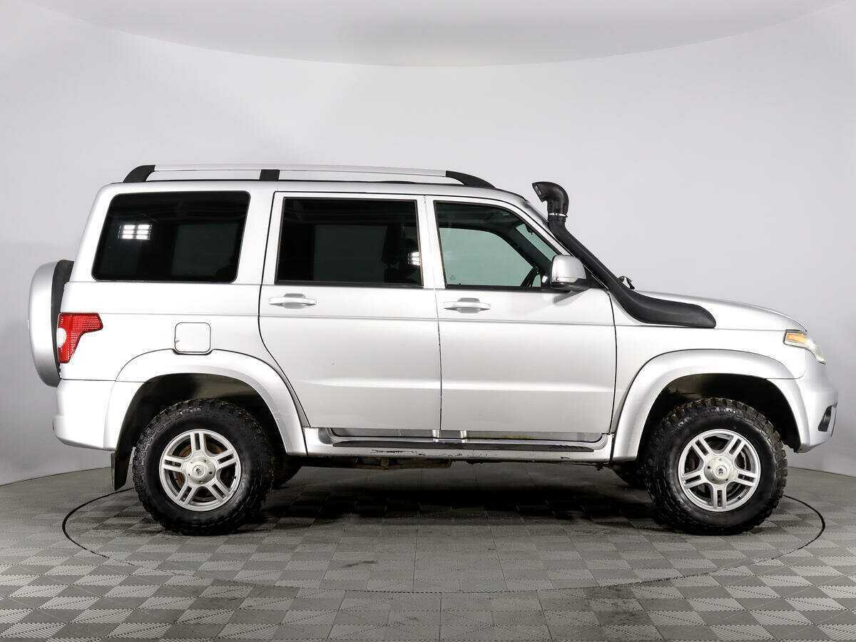 УАЗ Patriot с пробегом — 2016 год. Фото: #3