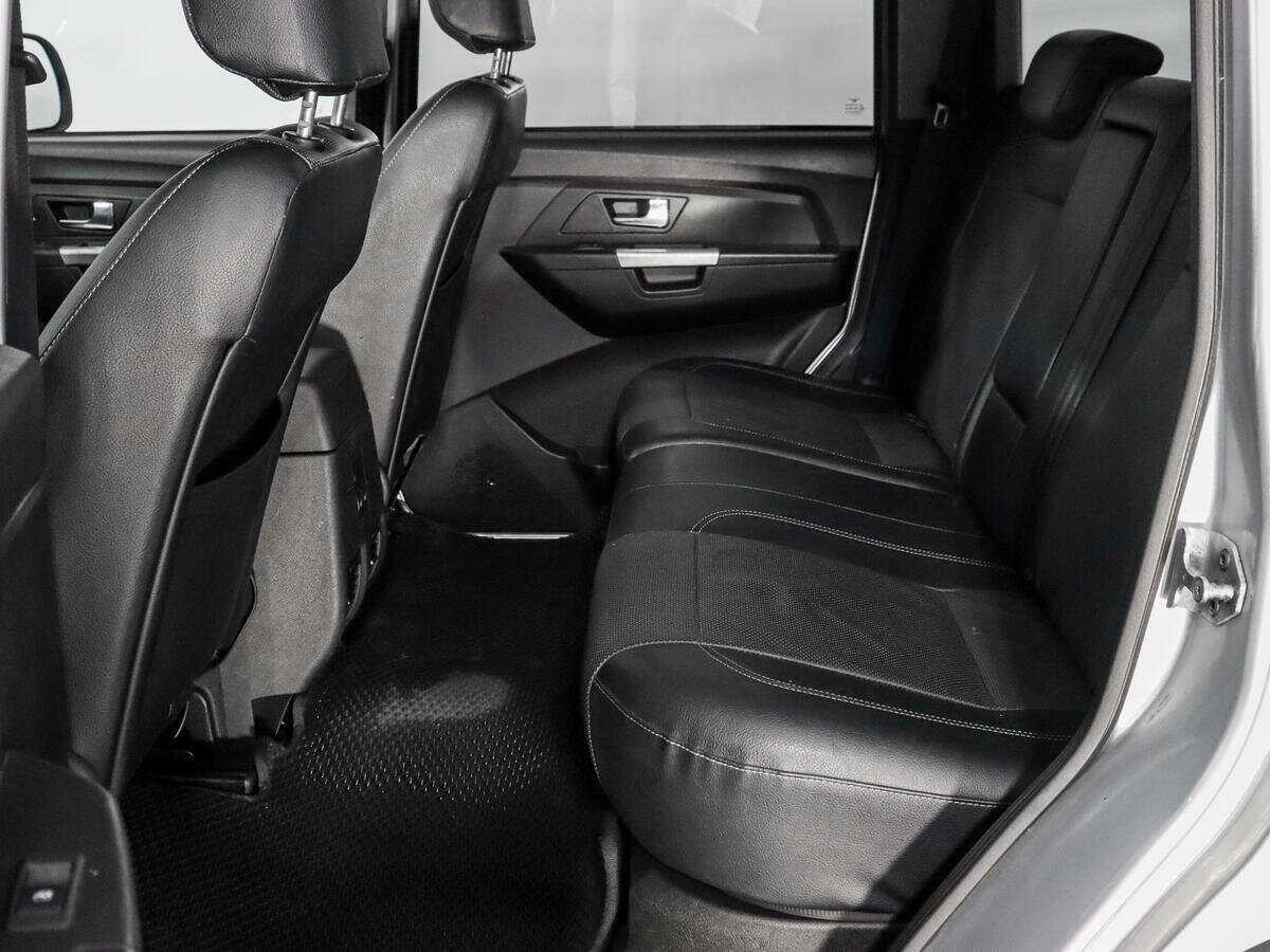 УАЗ Patriot с пробегом — 2016 год. Фото: #10