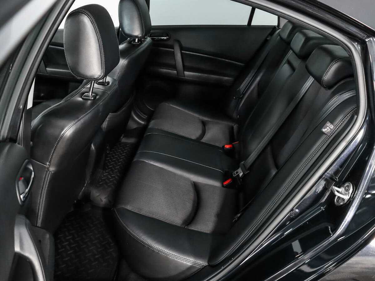 Mazda 6 с пробегом — 2012 год. Фото: #9