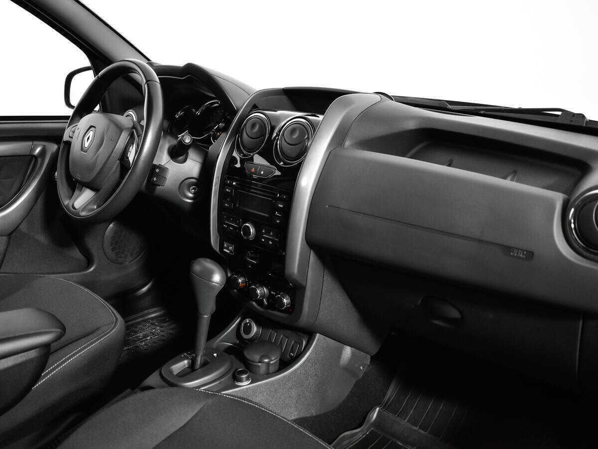 Renault Duster с пробегом — 2016 год. Фото: #8