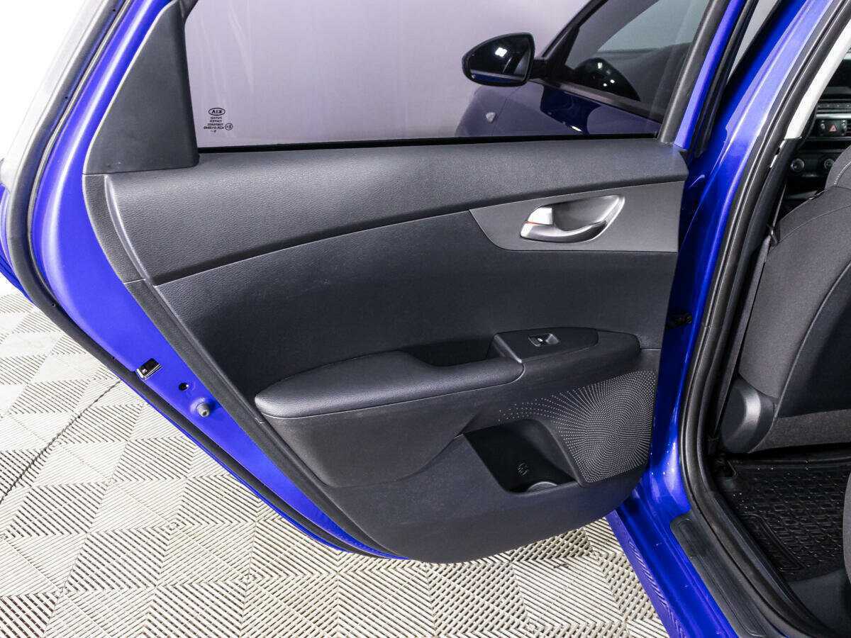 Kia Cerato с пробегом — 2021 год. Фото: #23