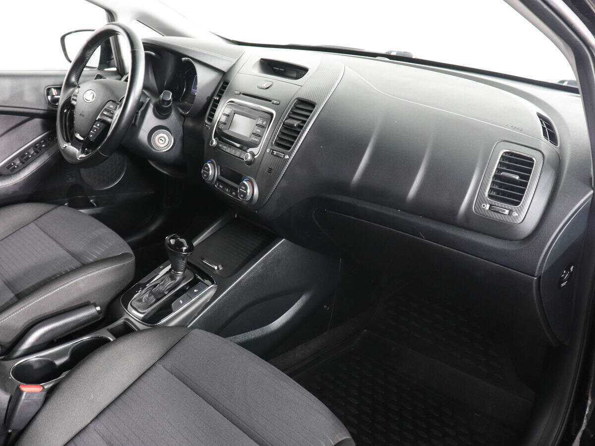Kia Cerato с пробегом — 2018 год. Фото: #5