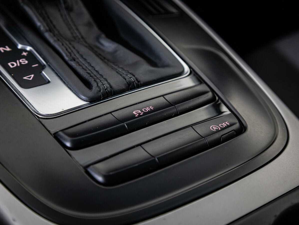 Audi A4 с пробегом — 2014 год. Фото: #13