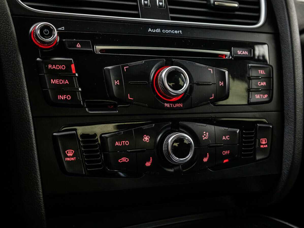 Audi A4 с пробегом — 2014 год. Фото: #14