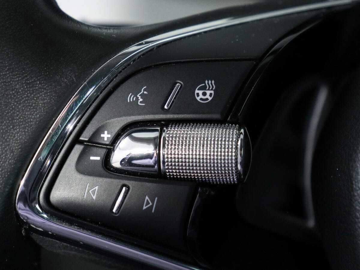 Skoda Rapid с пробегом — 2020 год. Фото: #16