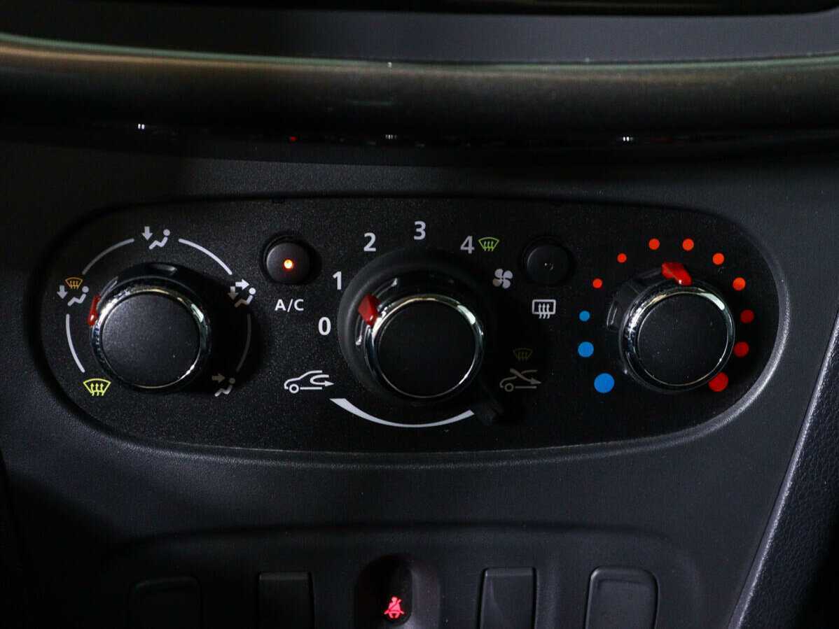 Renault Logan с пробегом — 2022 год. Фото: #12