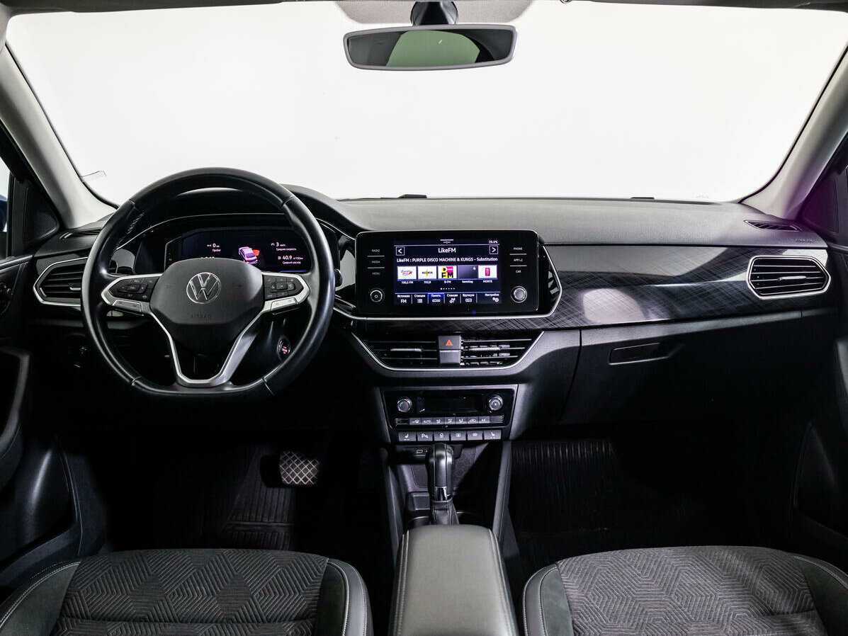 Volkswagen Polo с пробегом — 2020 год. Фото: #10