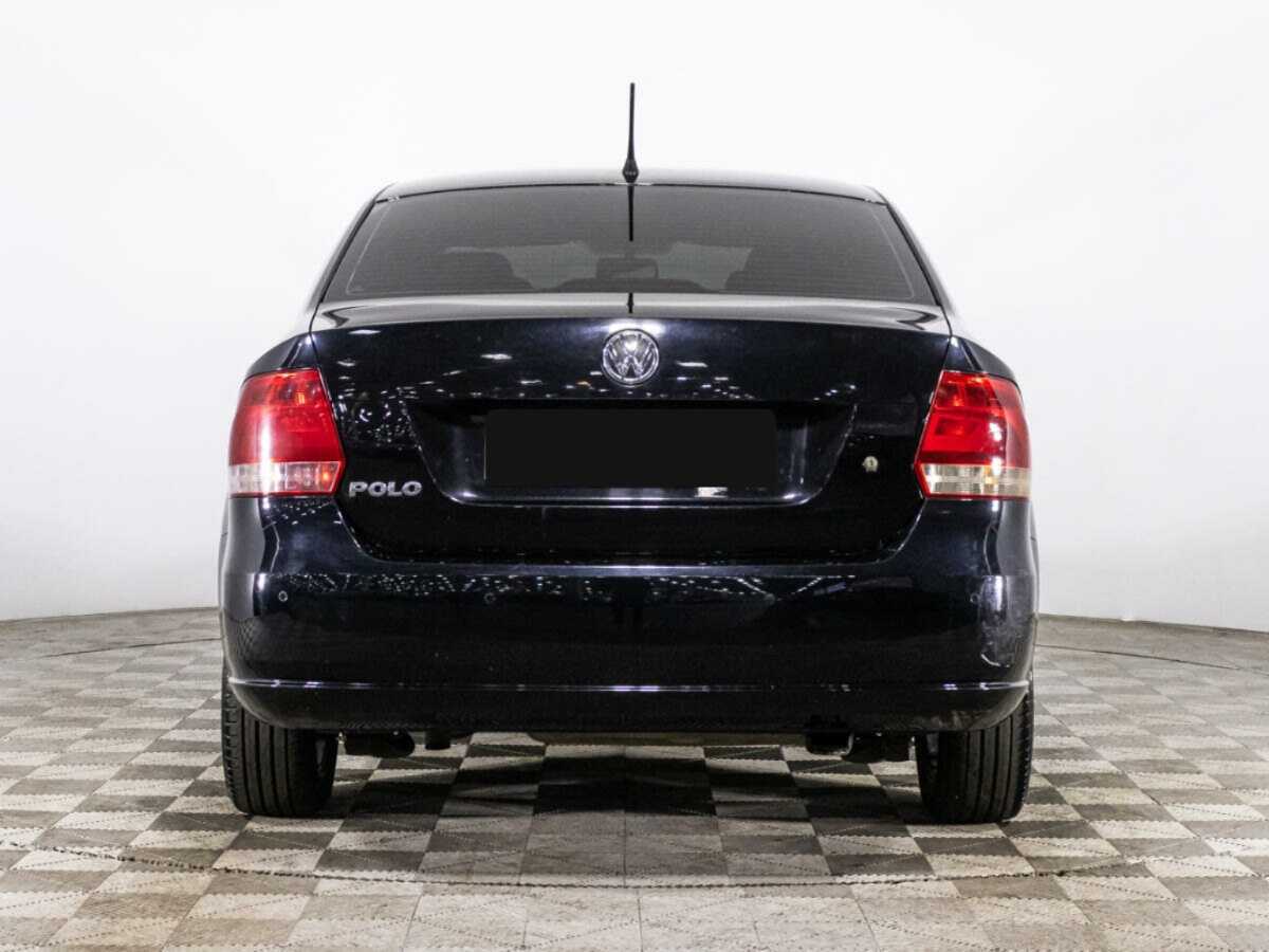 Volkswagen Polo с пробегом — 2014 год. Фото: #5
