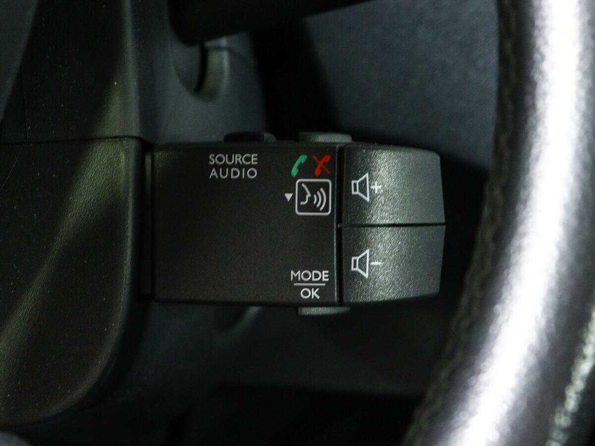 Nissan Terrano с пробегом — 2019 год. Фото: #17