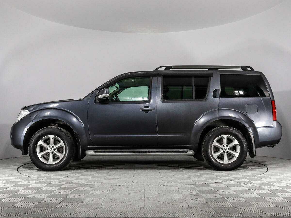 Nissan Pathfinder с пробегом — 2013 год. Фото: #7