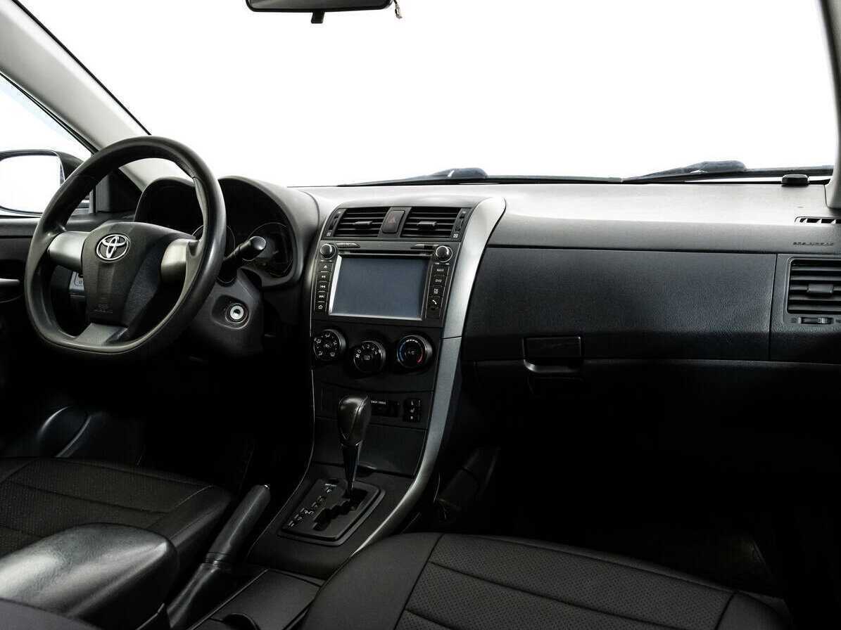 Toyota Corolla с пробегом — 2012 год. Фото: #8