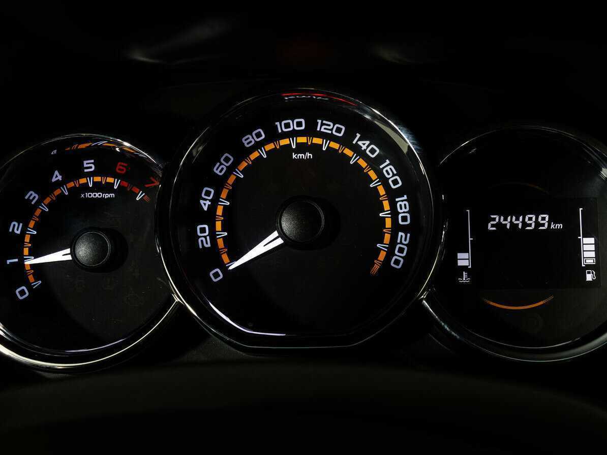 Lada (ВАЗ) Largus с пробегом — 2021 год. Фото: #11