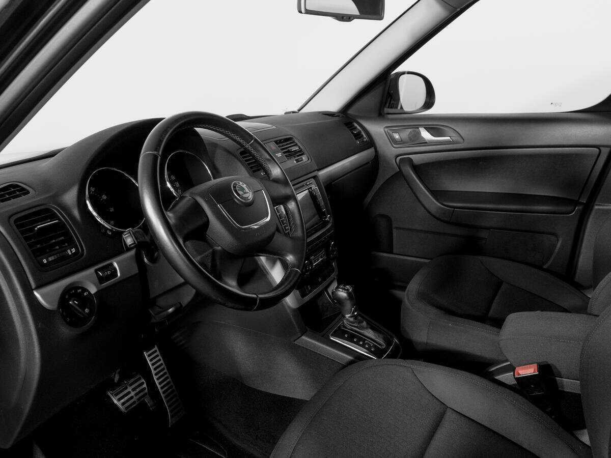 Skoda Yeti с пробегом — 2013 год. Фото: #15