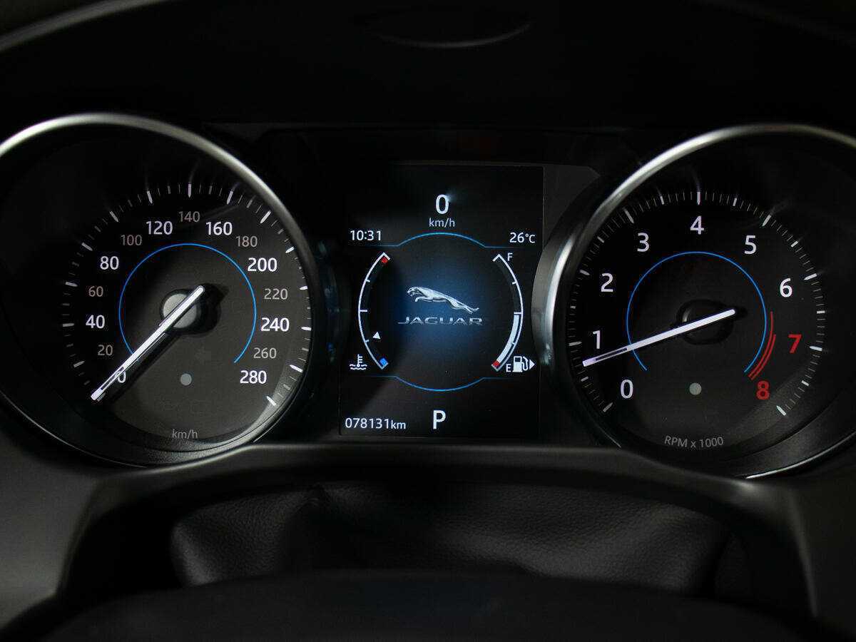 Jaguar XF с пробегом — 2019 год. Фото: #15