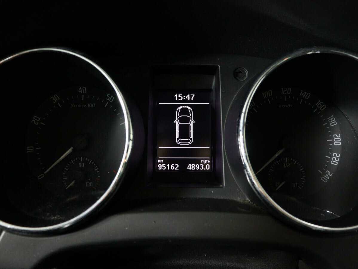 Skoda Yeti с пробегом — 2016 год. Фото: #10