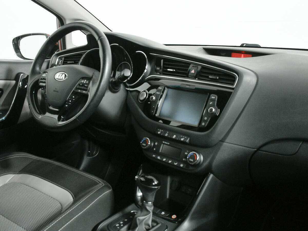 Kia Ceed с пробегом — 2017 год. Фото: #8