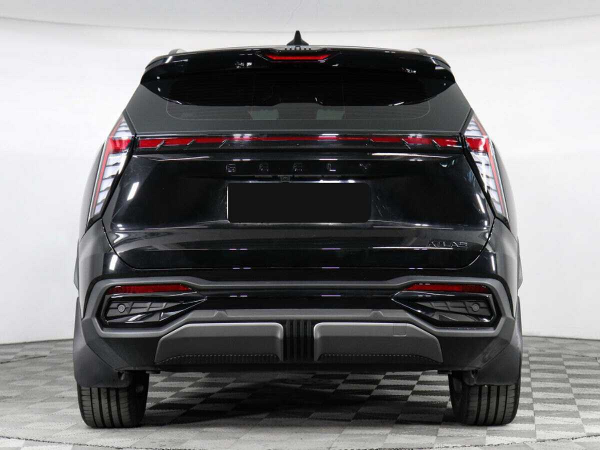 Geely Atlas с пробегом — 2024 год. Фото: #5