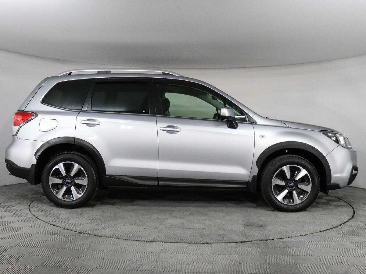 Subaru Forester с пробегом — 2018 год. Фото: #3