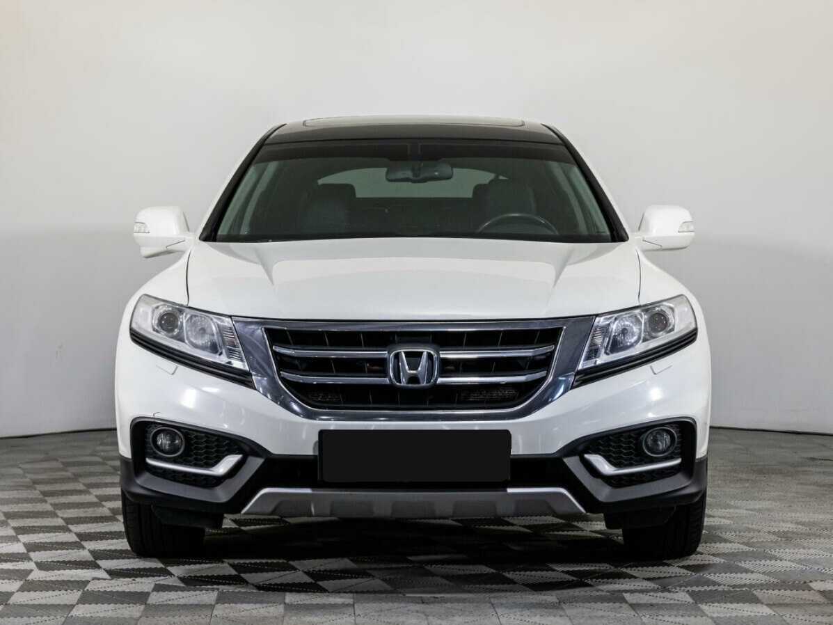 Honda Crosstour с пробегом — 2014 год. Фото: #1