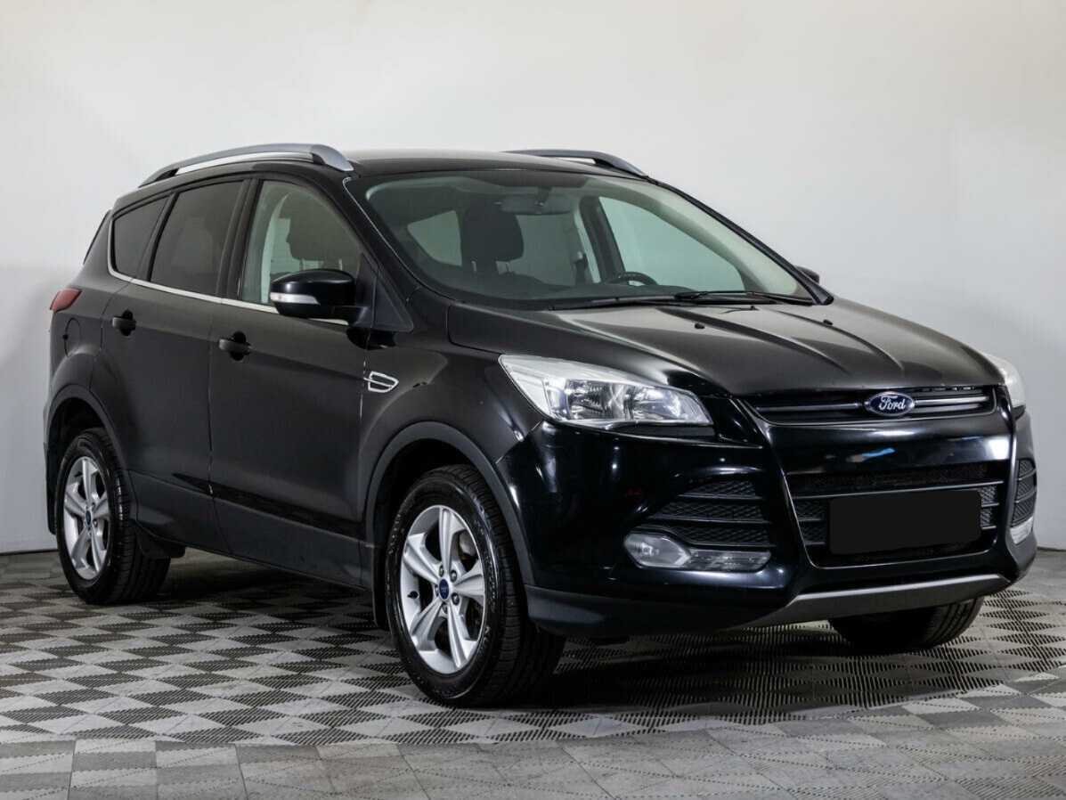 Ford Kuga с пробегом — 2014 год. Фото: #2