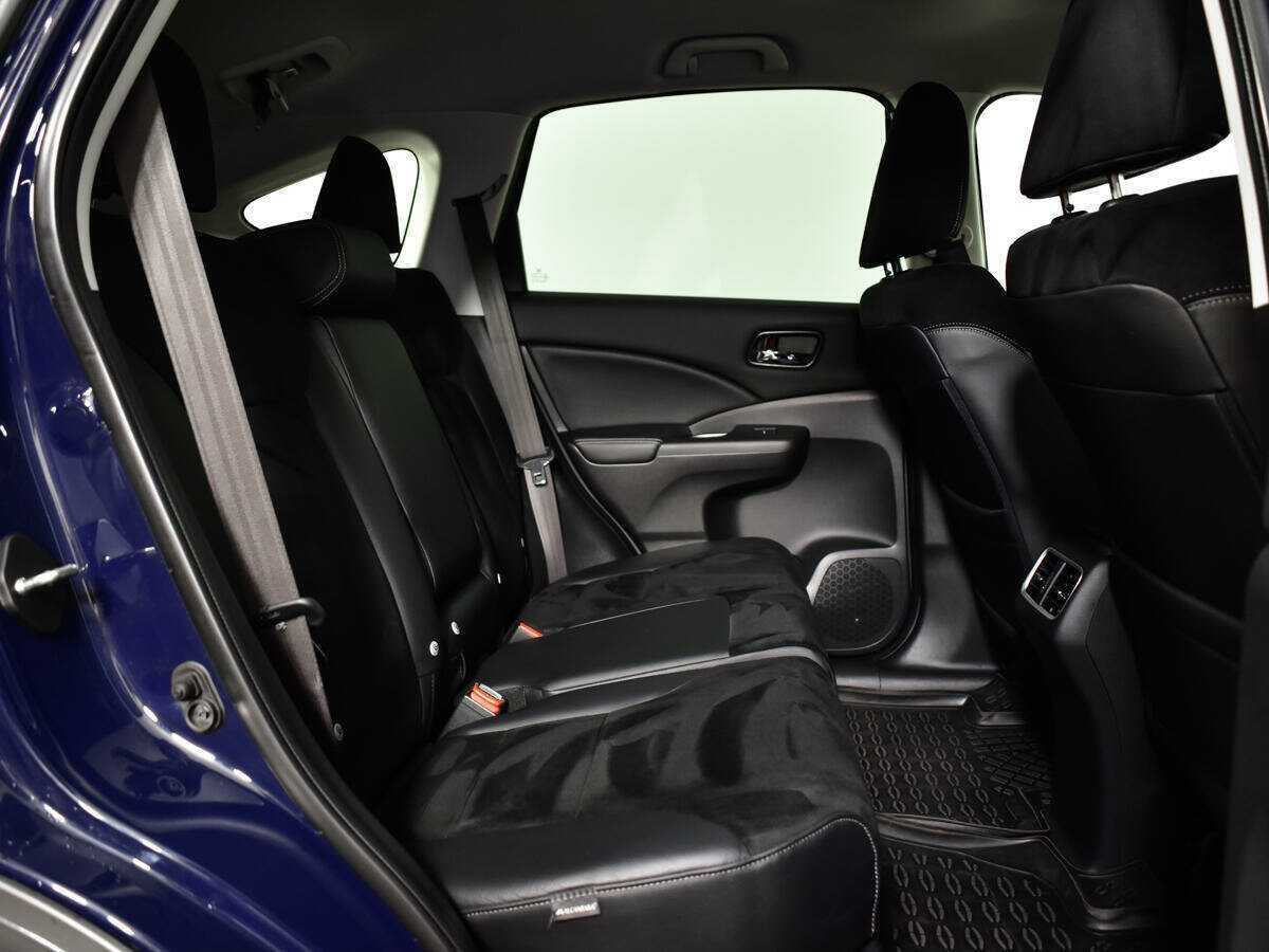 Honda CR-V с пробегом — 2015 год. Фото: #6