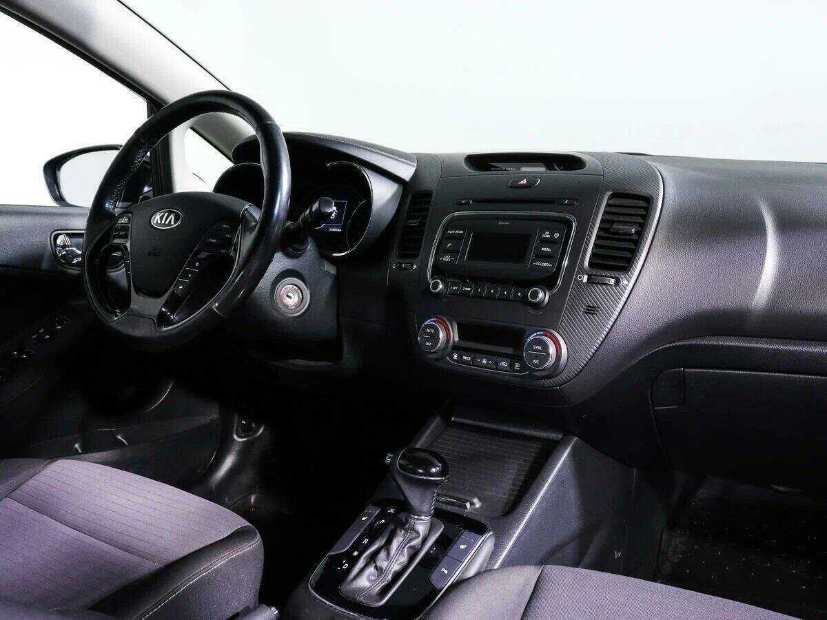 Kia Cerato с пробегом — 2018 год. Фото: #8