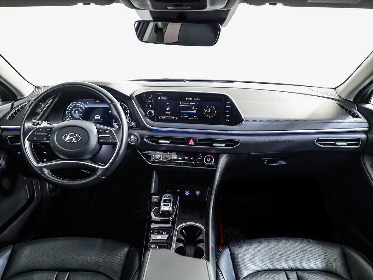 Hyundai Sonata с пробегом — 2021 год. Фото: #8