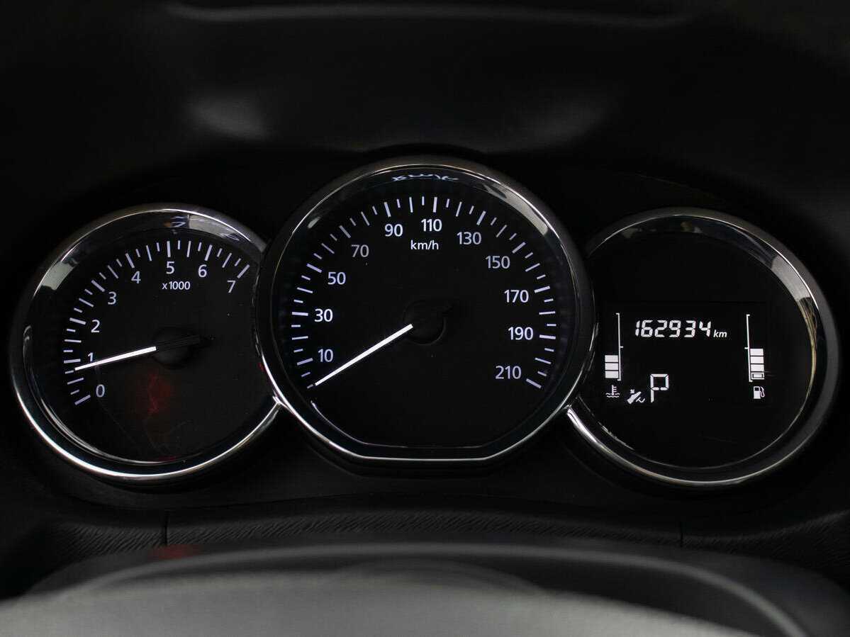 Nissan Terrano с пробегом — 2021 год. Фото: #11