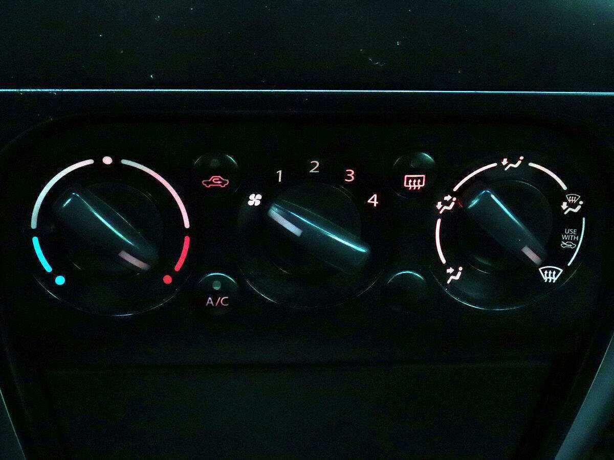 Suzuki SX4 с пробегом — 2012 год. Фото: #10