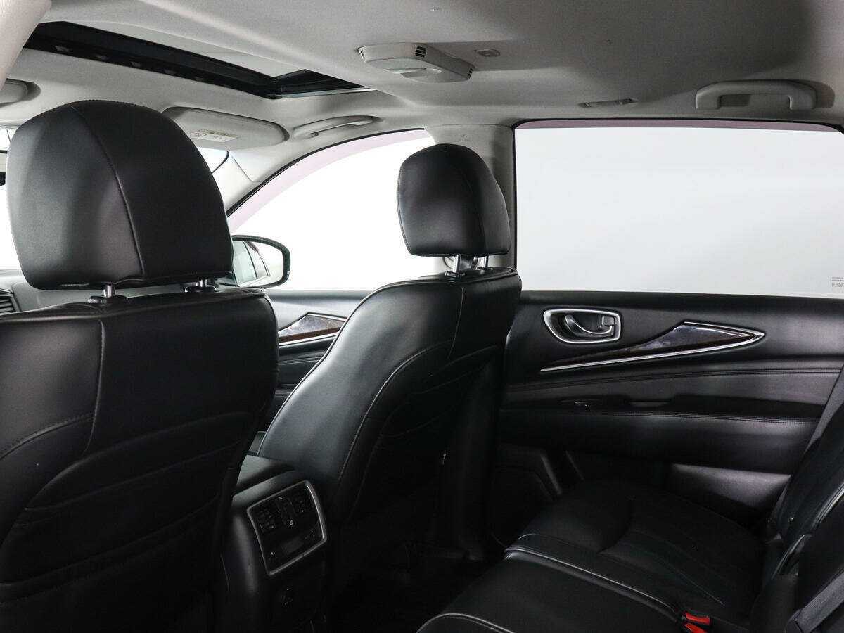 Infiniti QX60 с пробегом — 2014 год. Фото: #11