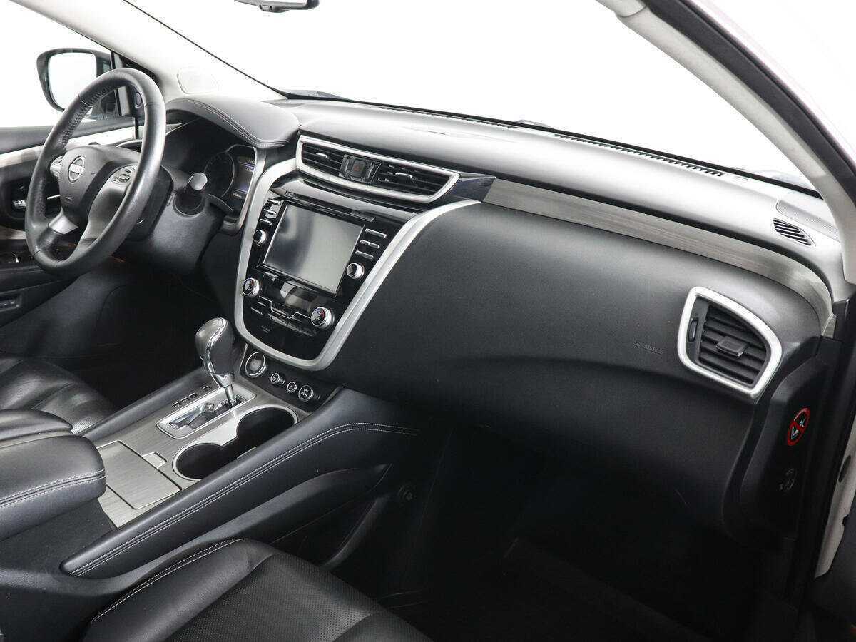 Nissan Murano с пробегом — 2017 год. Фото: #9