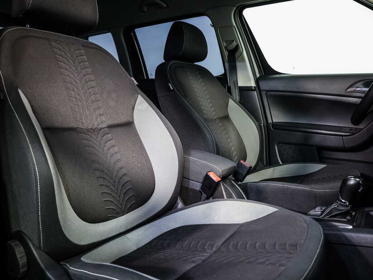 Skoda Yeti с пробегом — 2015 год. Фото: #10