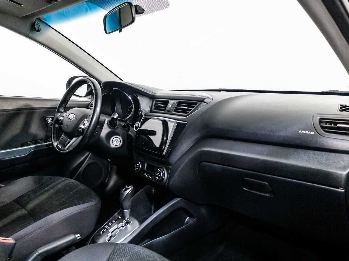 Kia Rio с пробегом — 2014 год. Фото: #7