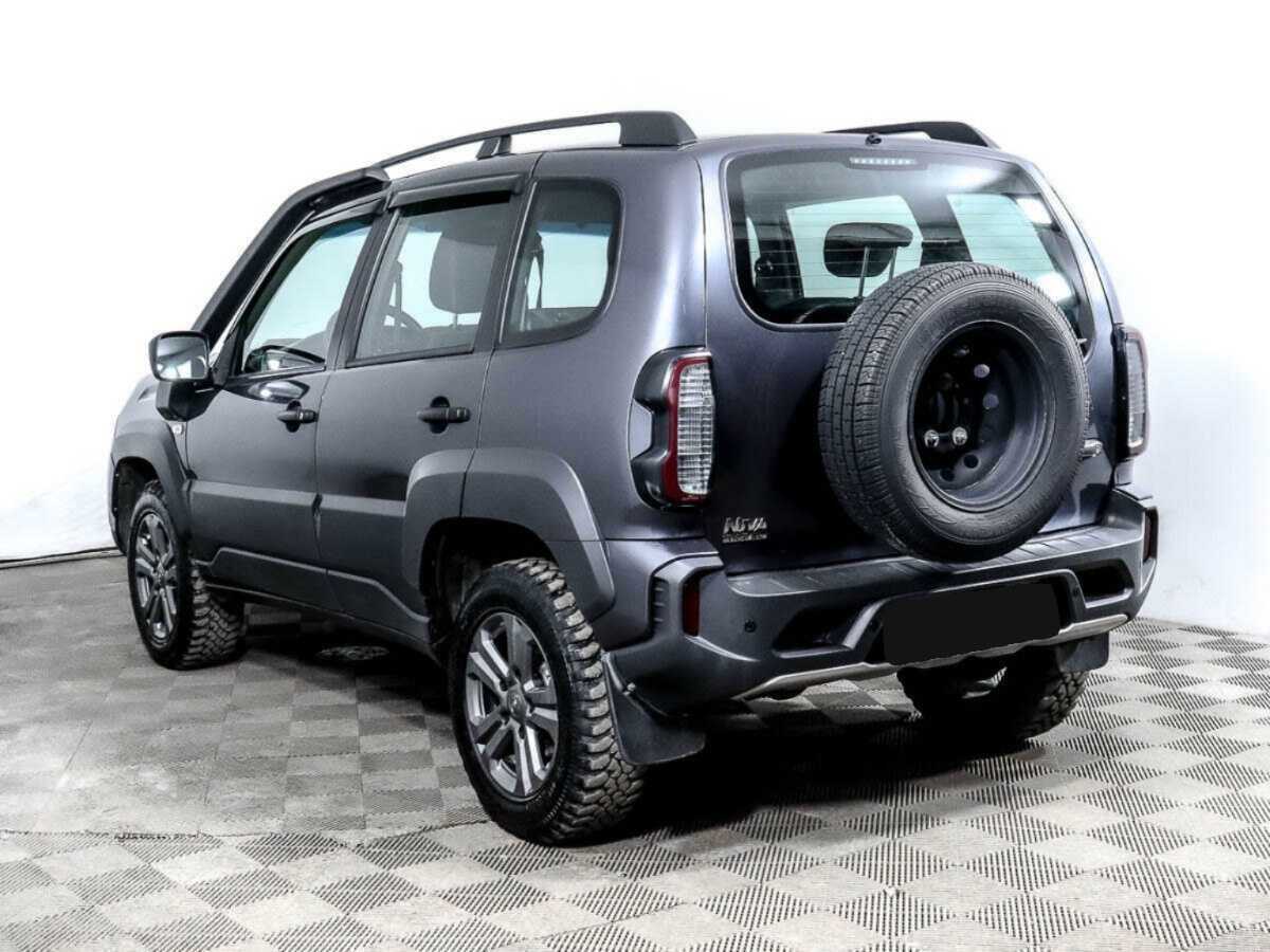 Lada (ВАЗ) Niva с пробегом — 2021 год. Фото: #5