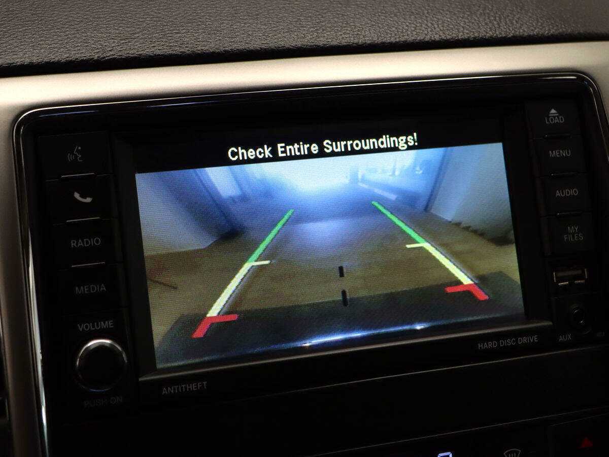 Jeep Grand Cherokee с пробегом — 2012 год. Фото: #21