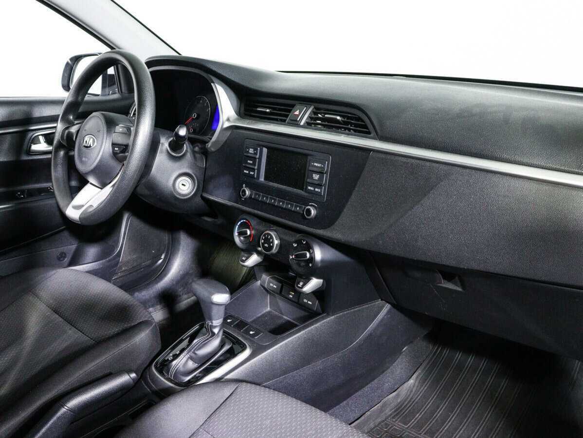 Kia Rio с пробегом — 2021 год. Фото: #8