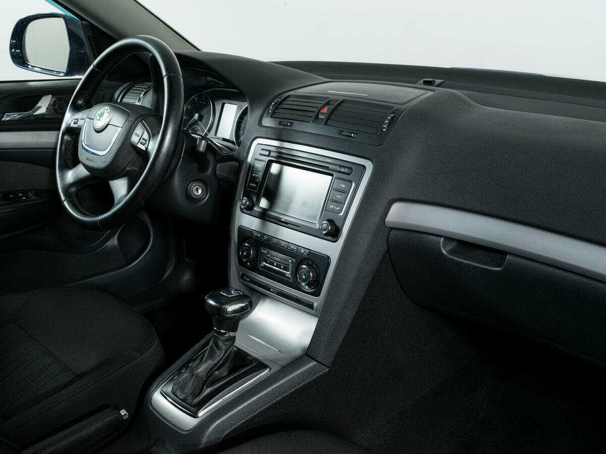 Skoda Octavia с пробегом — 2012 год. Фото: #8