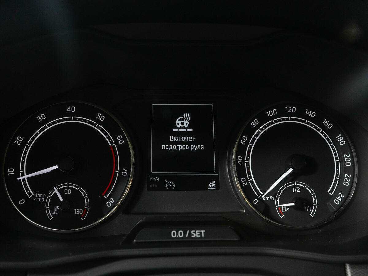 Skoda Rapid с пробегом — 2021 год. Фото: #14