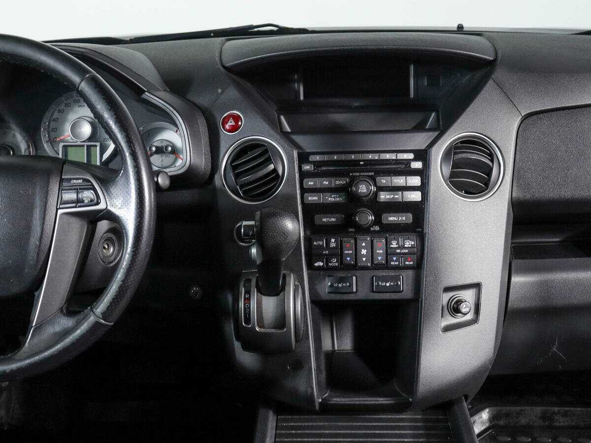Honda Pilot с пробегом — 2013 год. Фото: #11