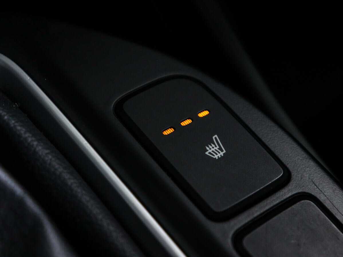 Hyundai Santa Fe с пробегом — 2015 год. Фото: #15