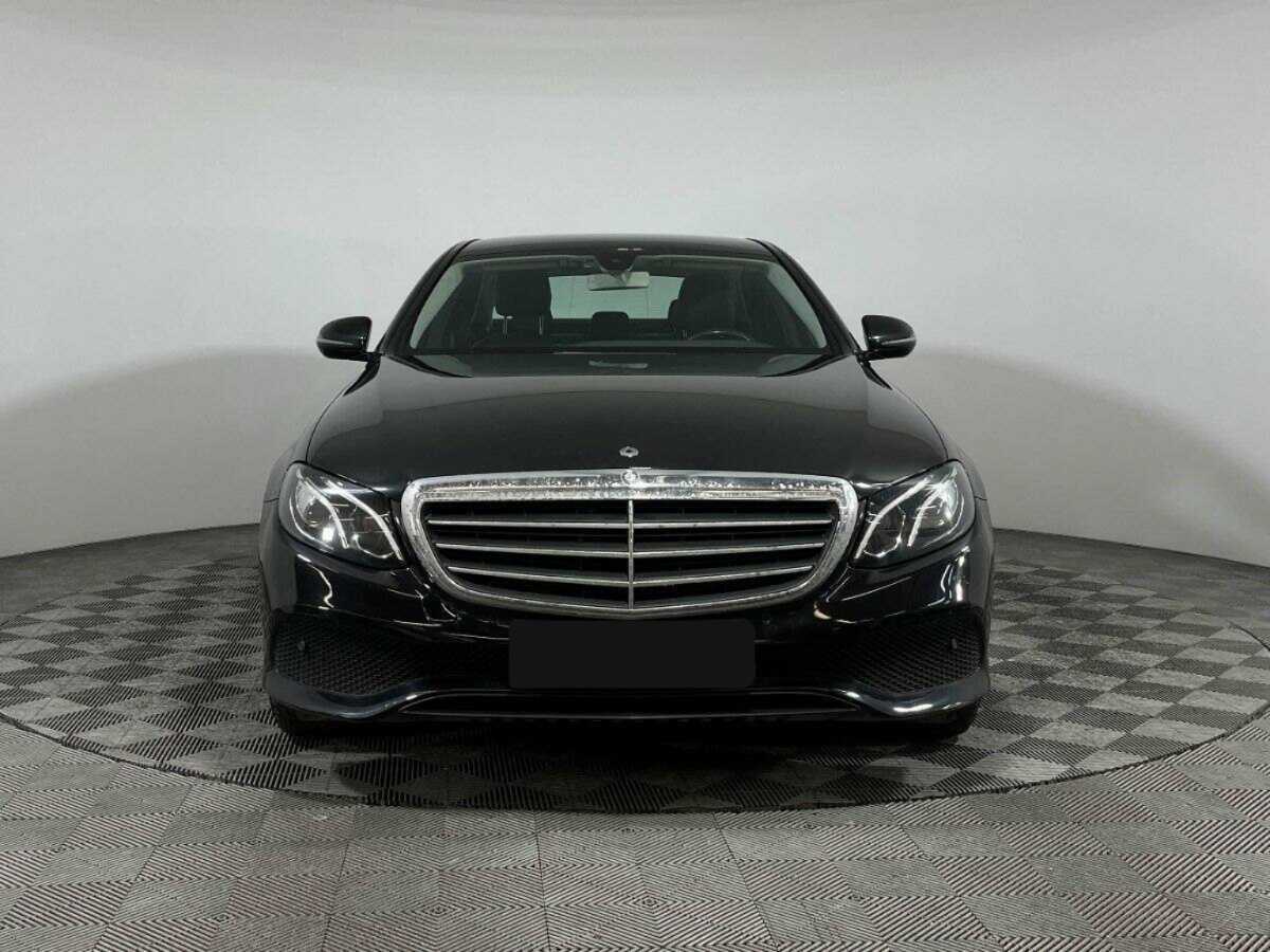 Mercedes-Benz E-Класс с пробегом — 2016 год. Фото: #1