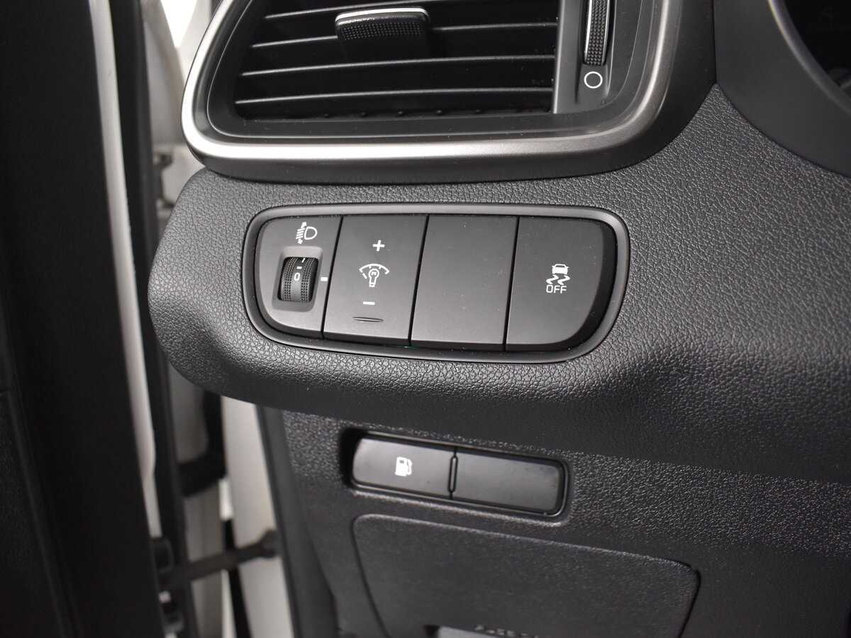 Kia Sorento с пробегом — 2019 год. Фото: #13