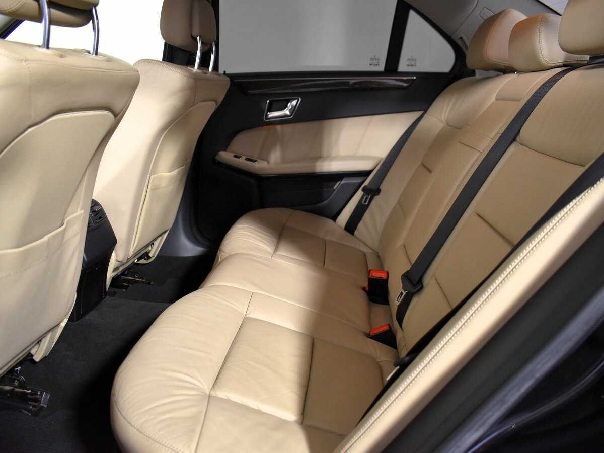 Mercedes-Benz E-Класс с пробегом — 2012 год. Фото: #9