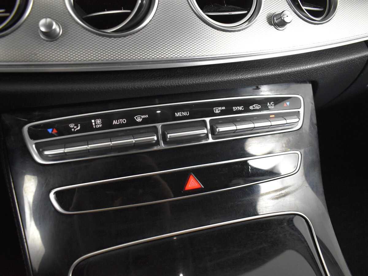 Mercedes-Benz E-Класс с пробегом — 2018 год. Фото: #14