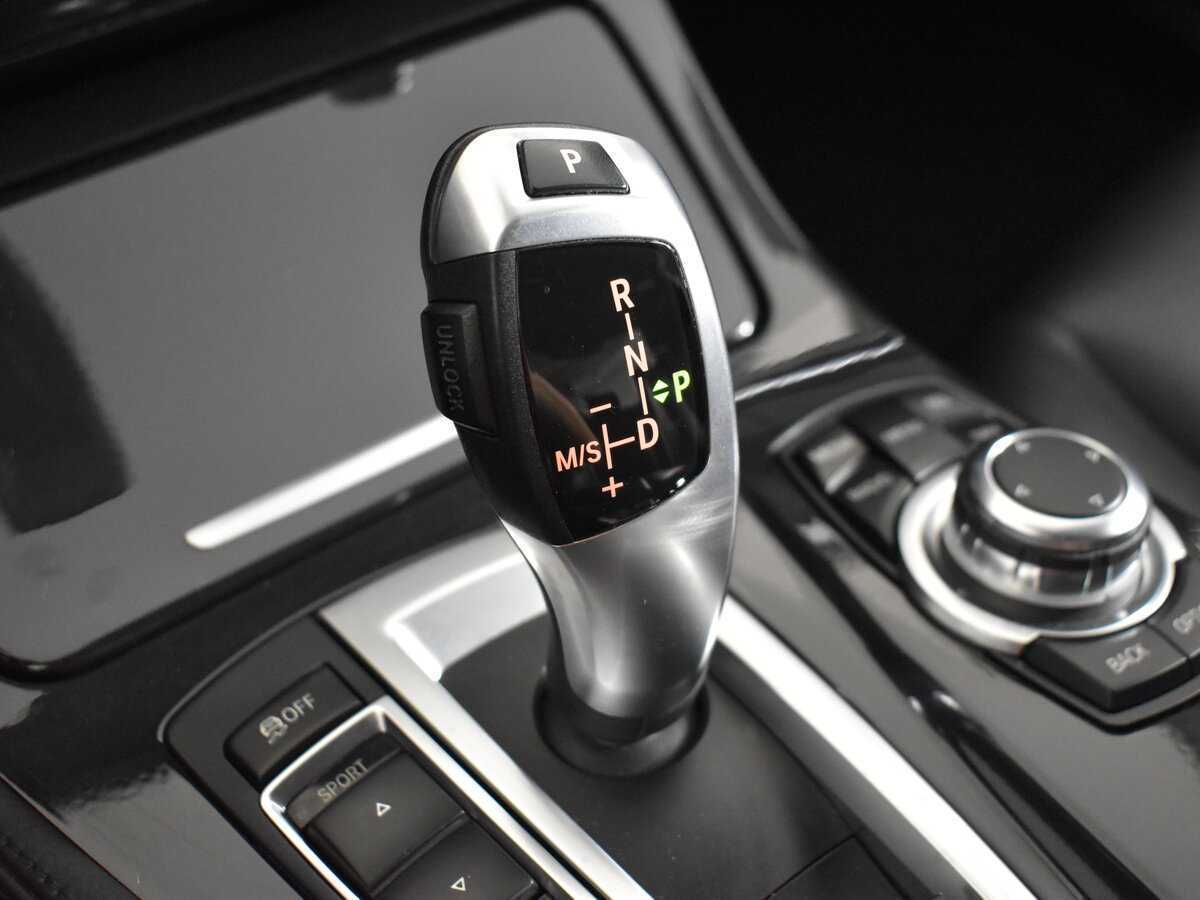 BMW 5 серии с пробегом — 2014 год. Фото: #15