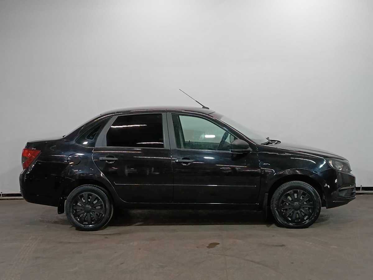 Lada (ВАЗ) Granta с пробегом — 2018 год. Фото: #3