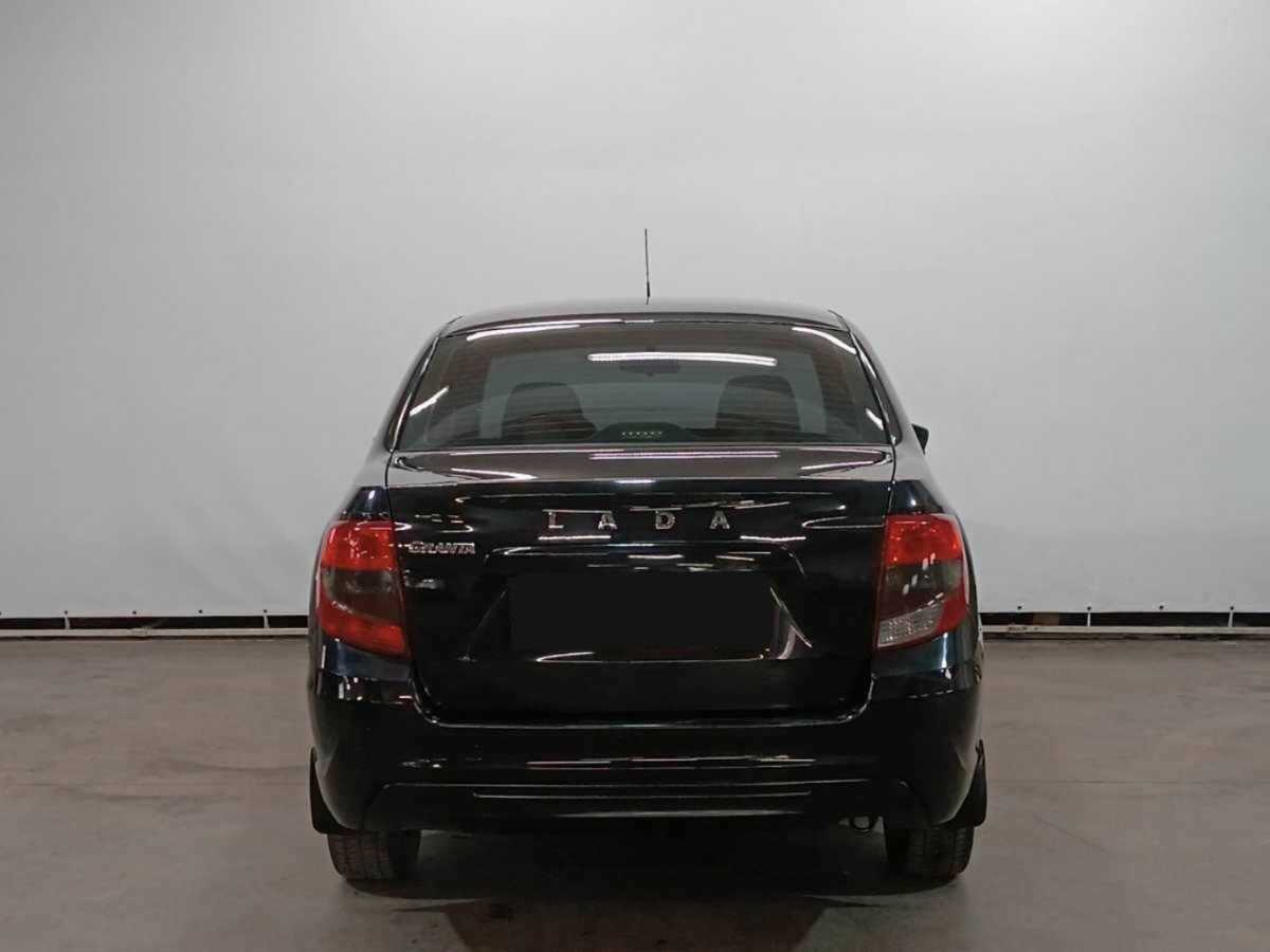 Lada (ВАЗ) Granta с пробегом — 2018 год. Фото: #5