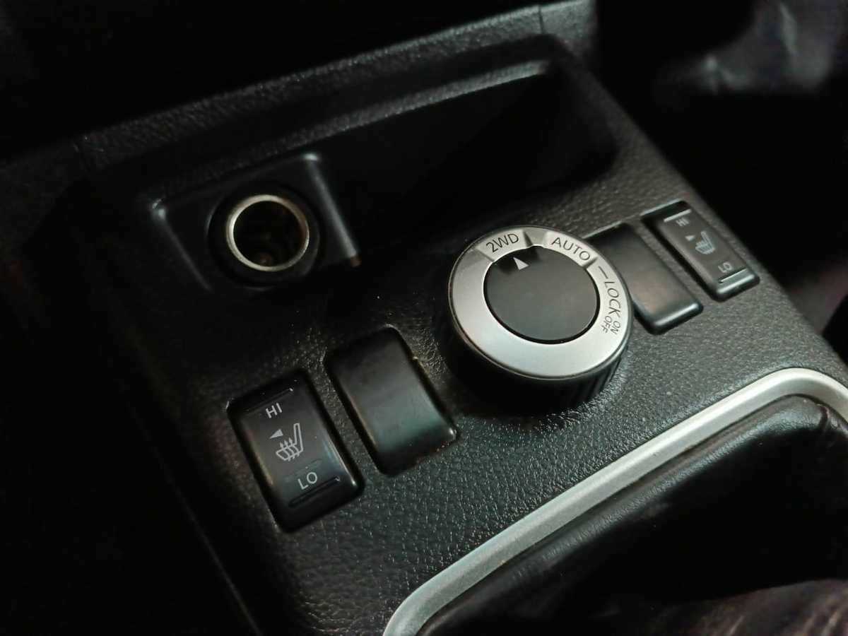 Nissan X-Trail с пробегом — 2012 год. Фото: #13