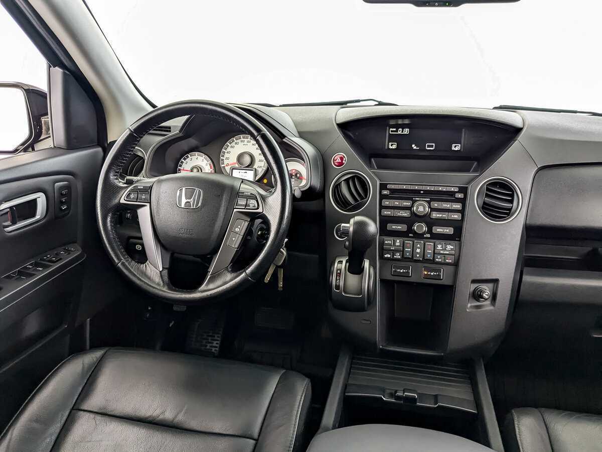 Honda Pilot с пробегом — 2014 год. Фото: #23