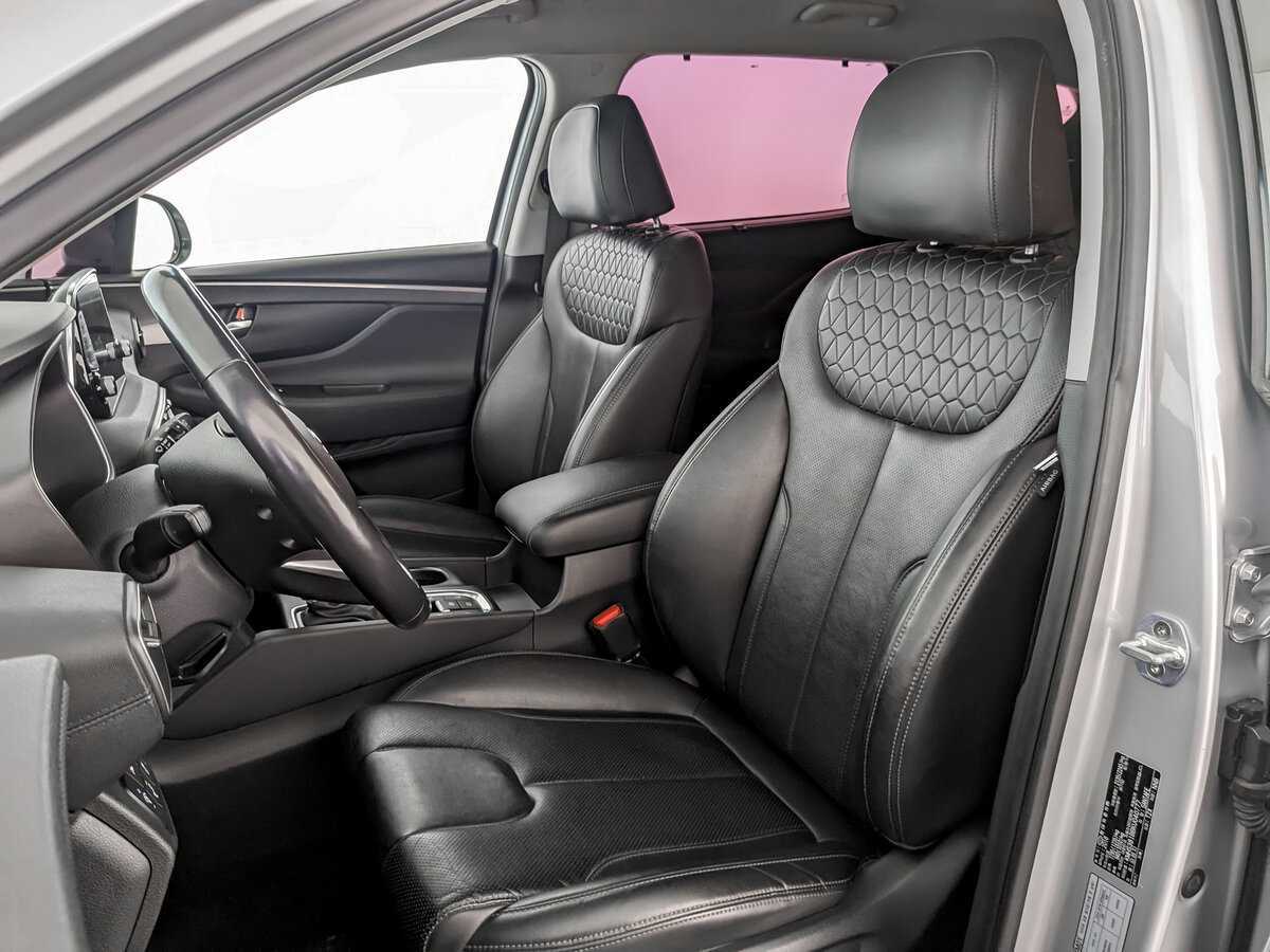 Hyundai Santa Fe с пробегом — 2018 год. Фото: #15